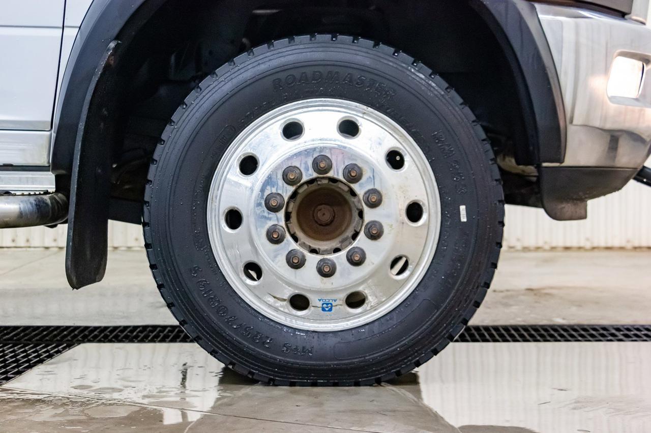 2015 Ram 5500 4x4 Crew Cab SLT Deck Diesel AISIN Red Deer AB