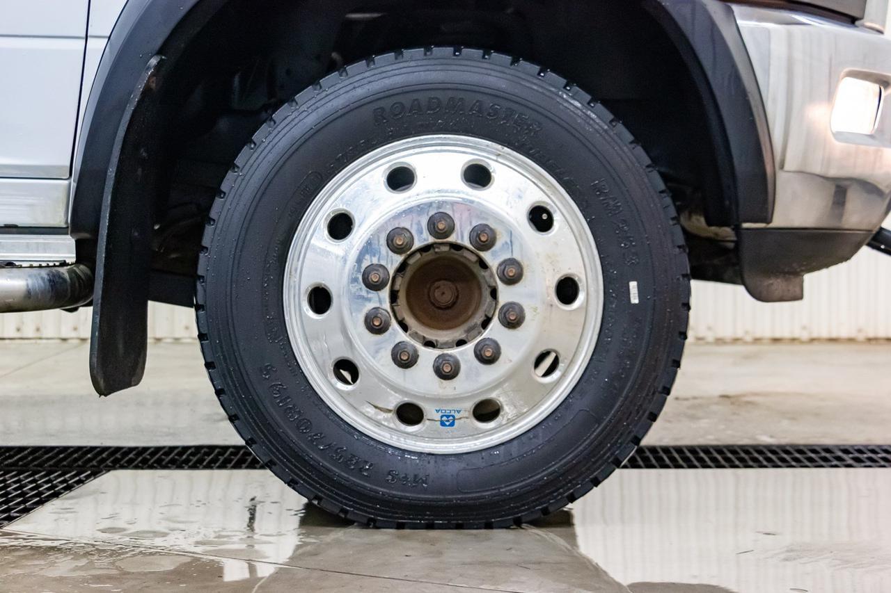 2015 Ram 5500 4x4 Crew Cab SLT Deck Diesel AISIN Red Deer AB
