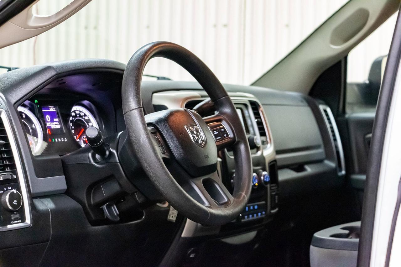 2015 Ram 5500 4x4 Crew Cab SLT Deck Diesel AISIN Red Deer AB