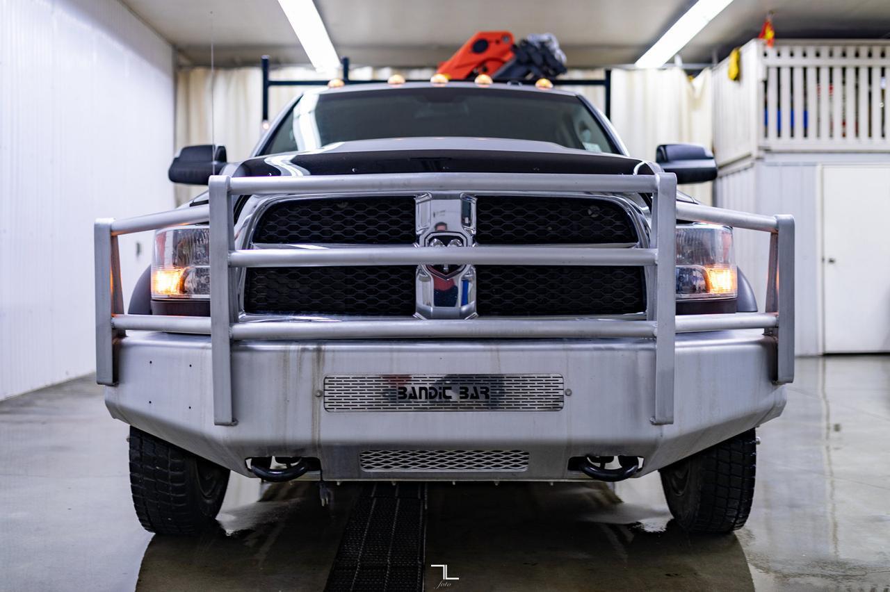 2015 Ram 5500 4x4 Crew Cab SLT Picker Diesel AISIN Nav Red Deer AB