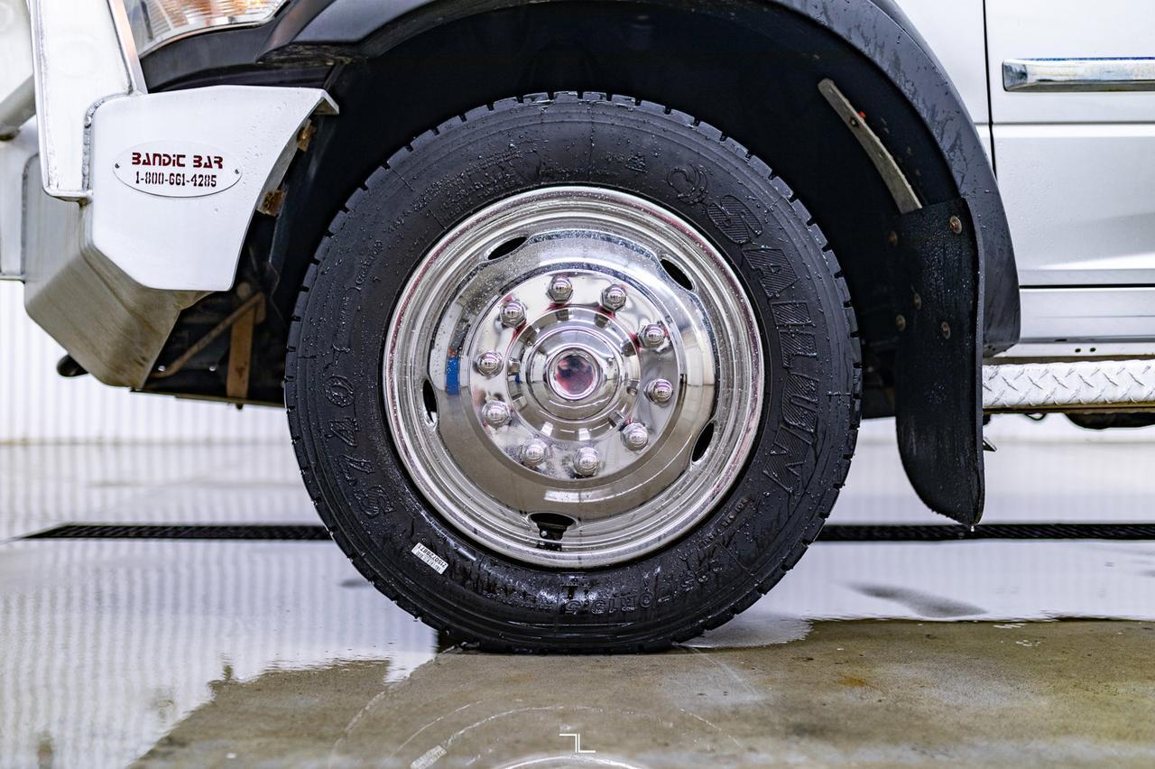 2015 Ram 5500 4x4 Crew Cab SLT Picker Diesel AISIN Nav Red Deer AB