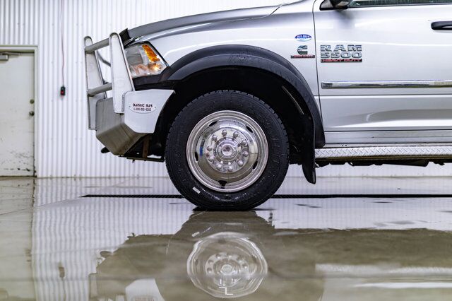 2015 Ram 5500 4x4 Crew Cab SLT Picker Diesel AISIN Nav Red Deer AB