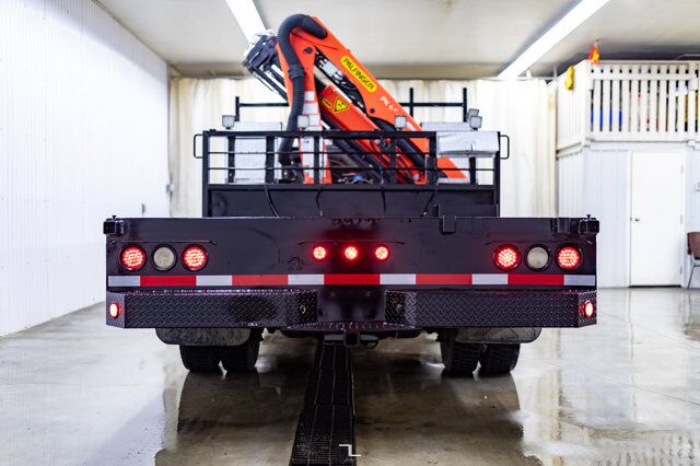 2015 Ram 5500 4x4 Crew Cab SLT Picker Diesel AISIN Nav Red Deer AB