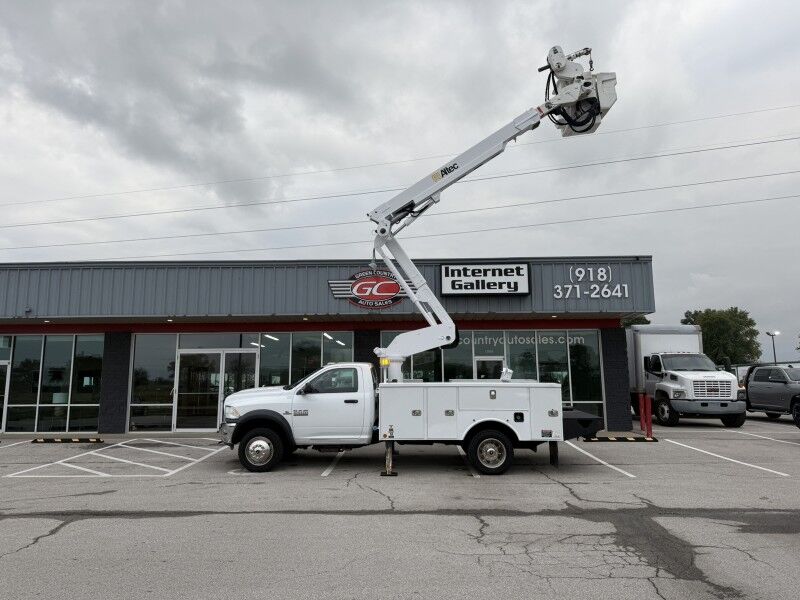 2015 Ram 5500 4x4 Diesel Altec Bucket Truck Tradesman Collinsville OK