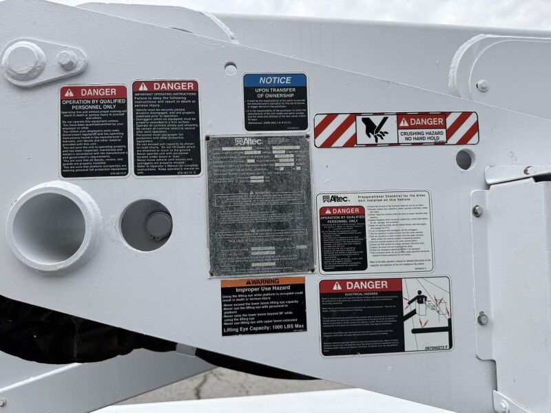 2015 Ram 5500 4x4 Diesel Altec Bucket Truck Tradesman Collinsville OK