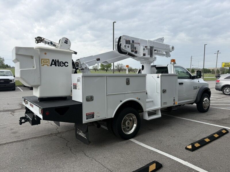 2015 Ram 5500 4x4 Diesel Altec Bucket Truck Tradesman Collinsville OK