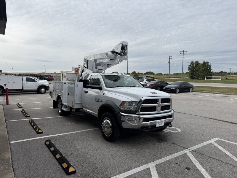 2015 Ram 5500 4x4 Diesel Altec Bucket Truck Tradesman Collinsville OK