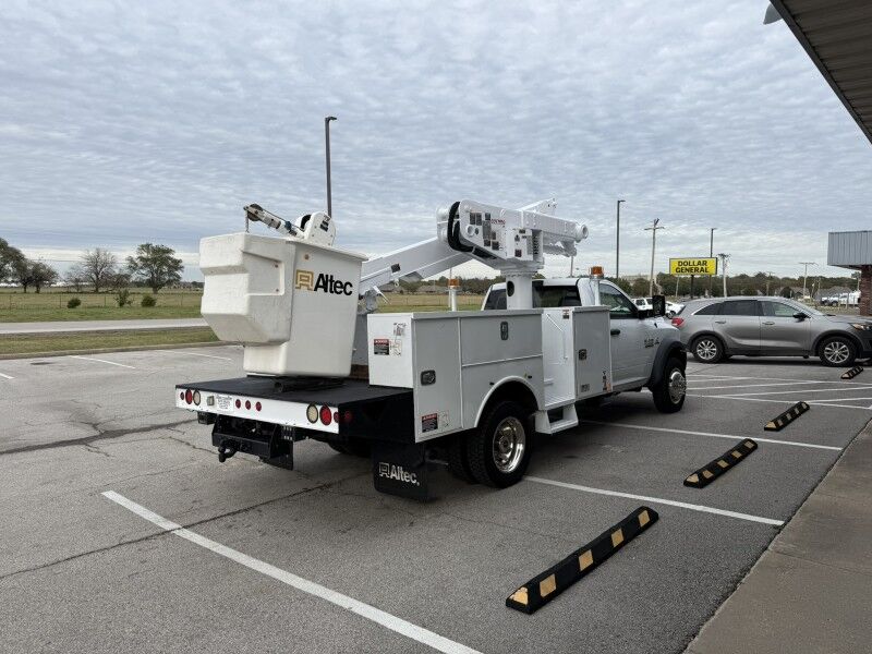 2015 Ram 5500 4x4 Diesel Altec Bucket Truck Tradesman Collinsville OK