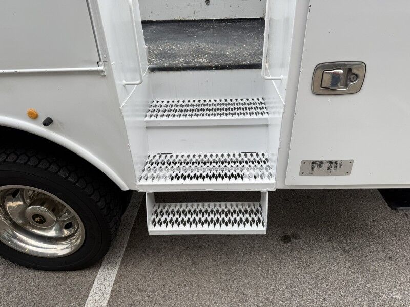 2015 Ram 5500 4x4 Diesel Altec Bucket Truck Tradesman Collinsville OK