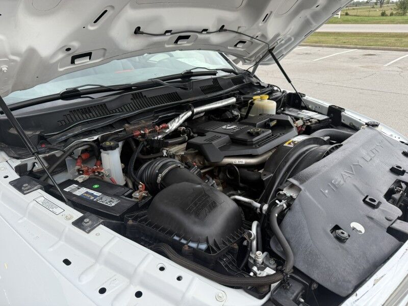 2015 Ram 5500 4x4 Diesel Altec Bucket Truck Tradesman Collinsville OK