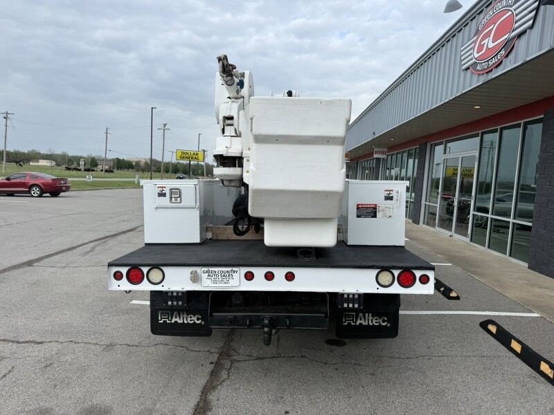 2015 Ram 5500 4x4 Diesel Altec Bucket Truck Tradesman Collinsville OK