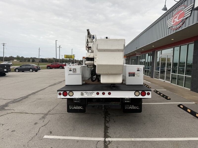 2015 Ram 5500 4x4 Diesel Altec Bucket Truck Tradesman Collinsville OK