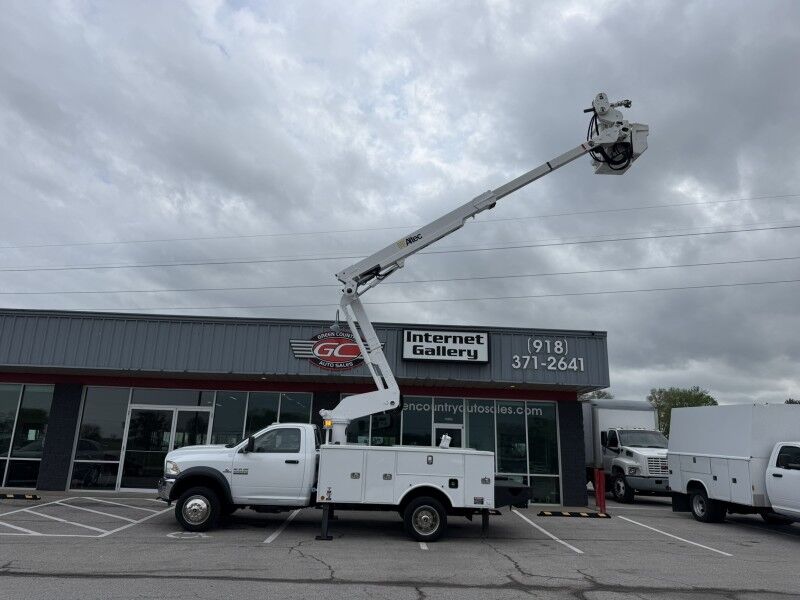 2015 Ram 5500 4x4 Diesel Altec Bucket Truck Tradesman Collinsville OK