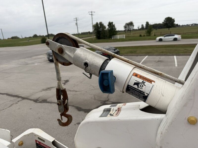 2015 Ram 5500 4x4 Diesel Altec Bucket Truck Tradesman Collinsville OK