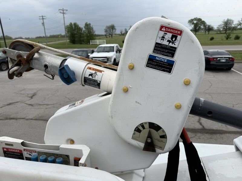 2015 Ram 5500 4x4 Diesel Altec Bucket Truck Tradesman Collinsville OK