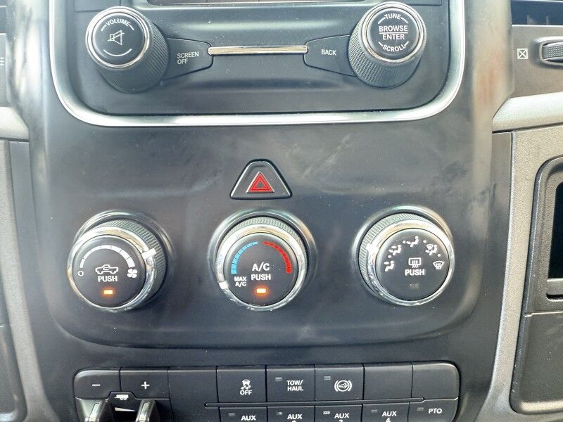 2015 Ram 5500 4x4 Diesel Skirted Flatbed Tradesman Collinsville OK