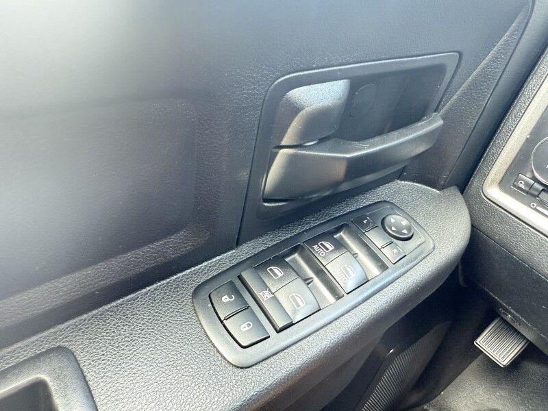 2015 Ram 5500 4x4 Diesel Skirted Flatbed Tradesman Collinsville OK