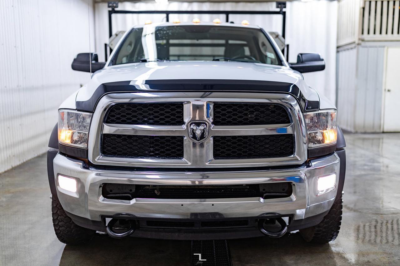 2015 Ram 5500 4x4 Reg Cab SLT Deck Diesel AISIN Red Deer AB