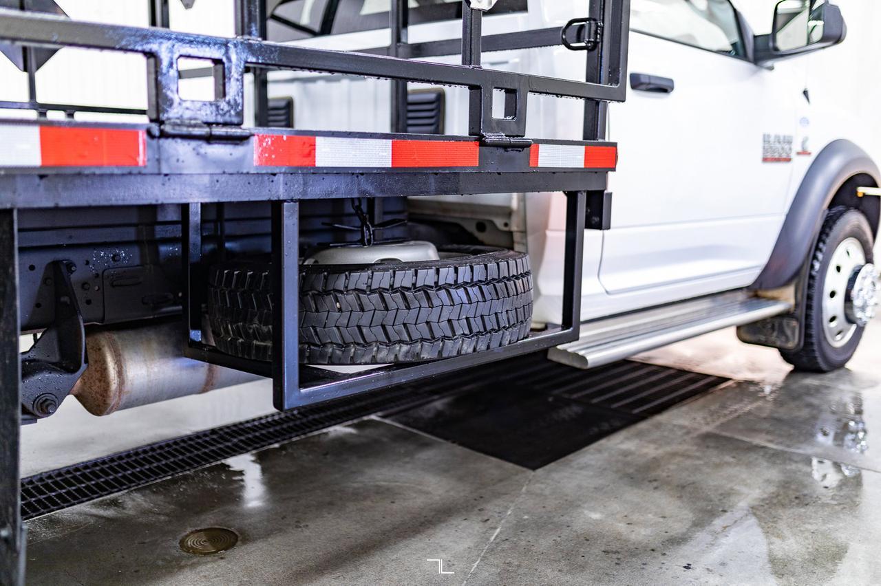 2015 Ram 5500 4x4 Reg Cab SLT Deck Diesel AISIN Red Deer AB