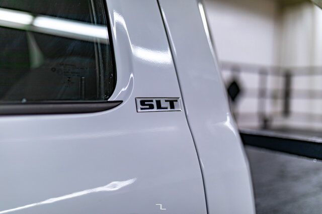 2015 Ram 5500 4x4 Reg Cab SLT Deck Diesel AISIN Red Deer AB