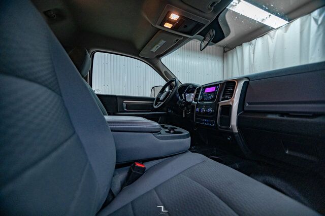 2015 Ram 5500 4x4 Reg Cab SLT Deck Diesel AISIN Red Deer AB