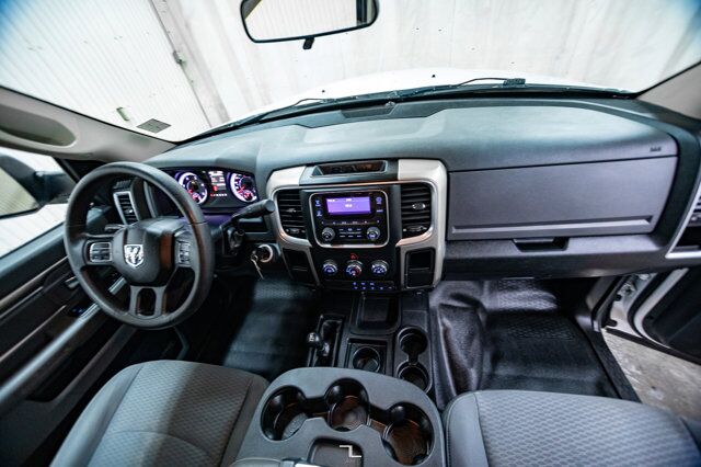 2015 Ram 5500 4x4 Reg Cab SLT Deck Diesel AISIN Red Deer AB