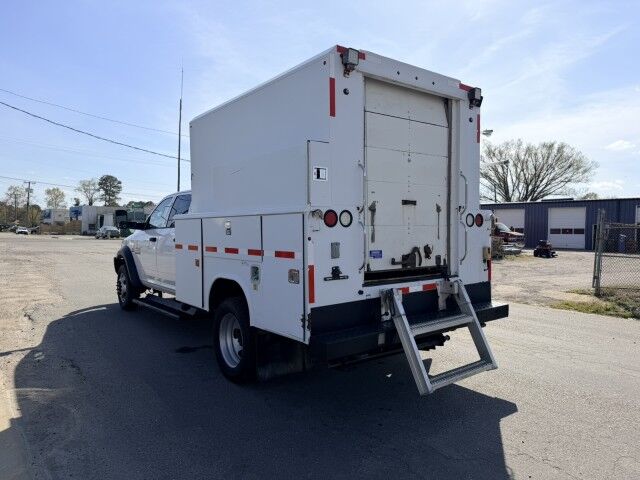 2015 Ram 5500 Crew Cab Walk In Service Body & Ladder Rack Henrico VA