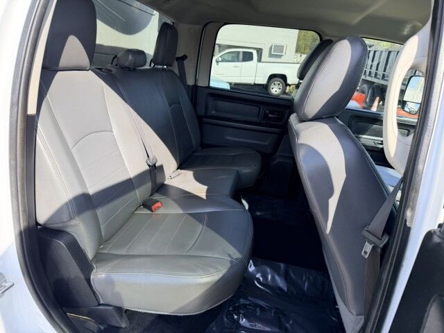 2015 Ram 5500 Crew Cab Walk In Service Body & Ladder Rack Henrico VA