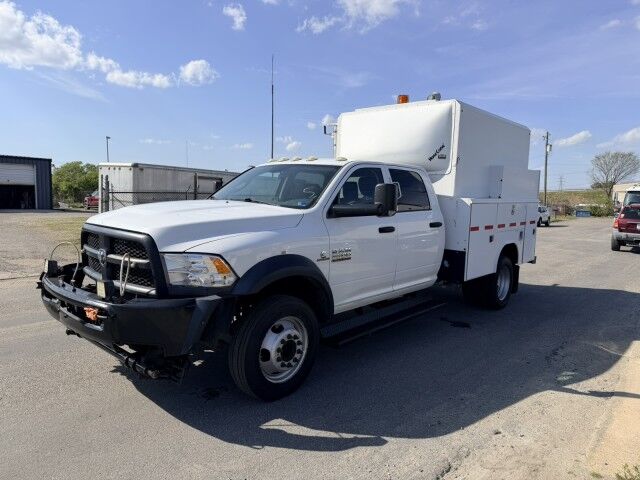 2015 Ram 5500 Crew Cab Walk In Service Body & Ladder Rack Henrico VA