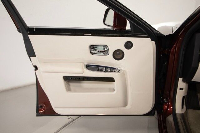 2015 Rolls-Royce Ghost EWB ($440,165 MSRP!!) *EXTENDED WHEEL BASE* *ONLY 5300 MILES* *1-OWNER* *$116,000 IN OPTIONS!* *CURTAINS* San Diego CA