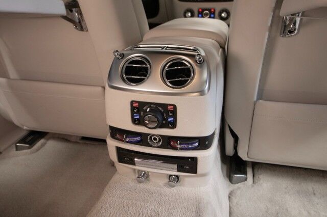 2015 Rolls-Royce Ghost EWB ($440,165 MSRP!!) *EXTENDED WHEEL BASE* *ONLY 5300 MILES* *1-OWNER* *$116,000 IN OPTIONS!* *CURTAINS* San Diego CA