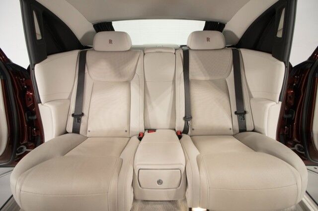 2015 Rolls-Royce Ghost EWB ($440,165 MSRP!!) *EXTENDED WHEEL BASE* *ONLY 5300 MILES* *1-OWNER* *$116,000 IN OPTIONS!* *CURTAINS* San Diego CA