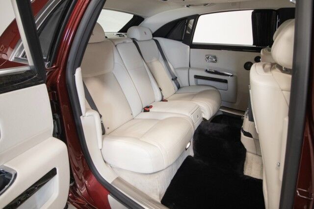 2015 Rolls-Royce Ghost EWB ($440,165 MSRP!!) *EXTENDED WHEEL BASE* *ONLY 5300 MILES* *1-OWNER* *$116,000 IN OPTIONS!!* *CURTAINS* San Diego CA