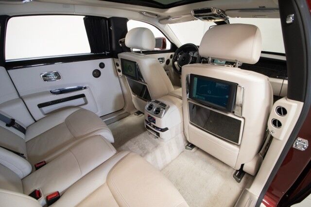 2015 Rolls-Royce Ghost EWB ($440,165 MSRP!!) *EXTENDED WHEEL BASE* *ONLY 5300 MILES* *1-OWNER* *$116,000 IN OPTIONS!* *CURTAINS* San Diego CA