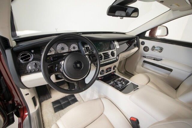 2015 Rolls-Royce Ghost EWB ($440,165 MSRP!!) *EXTENDED WHEEL BASE* *ONLY 5300 MILES* *1-OWNER* *$116,000 IN OPTIONS!* *CURTAINS* San Diego CA