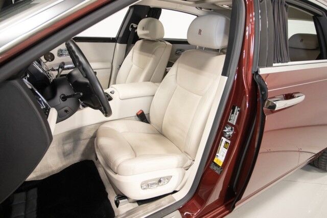 2015 Rolls-Royce Ghost EWB ($440,165 MSRP!!) *EXTENDED WHEEL BASE* *ONLY 5300 MILES* *1-OWNER* *$116,000 IN OPTIONS!!* *CURTAINS* San Diego CA