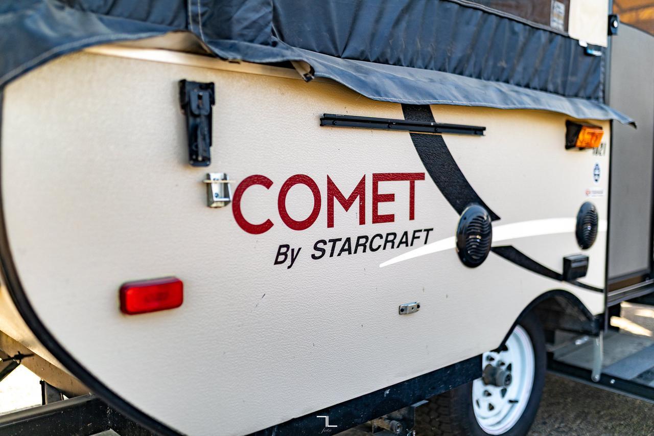 2015 Starcraft Comet Tent Trailer Kitchen Sleeps 6 Red Deer AB