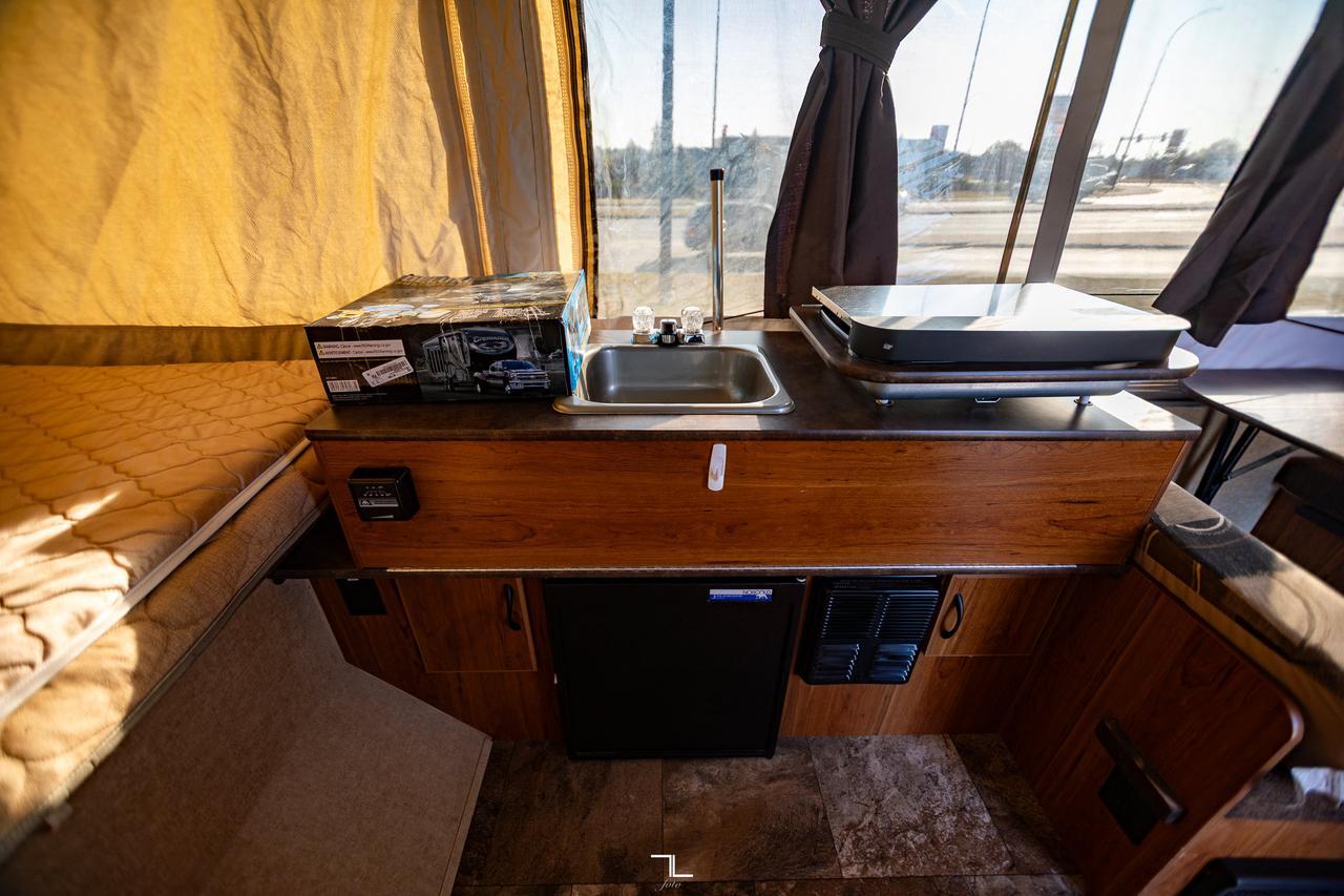 2015 Starcraft Comet Tent Trailer Kitchen Sleeps 6 Red Deer AB