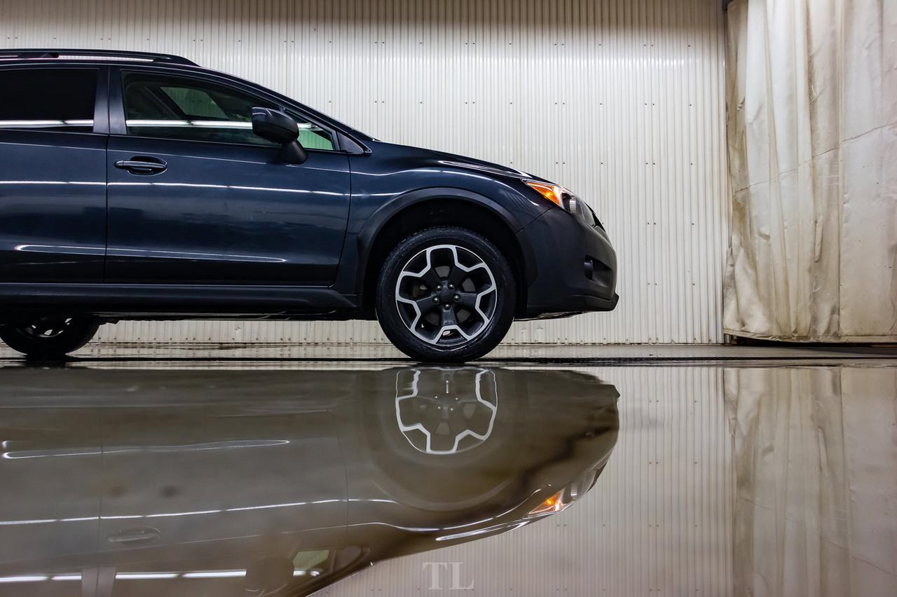 2015 Subaru Crosstrek AWD VX Premium Roof BCam Red Deer AB
