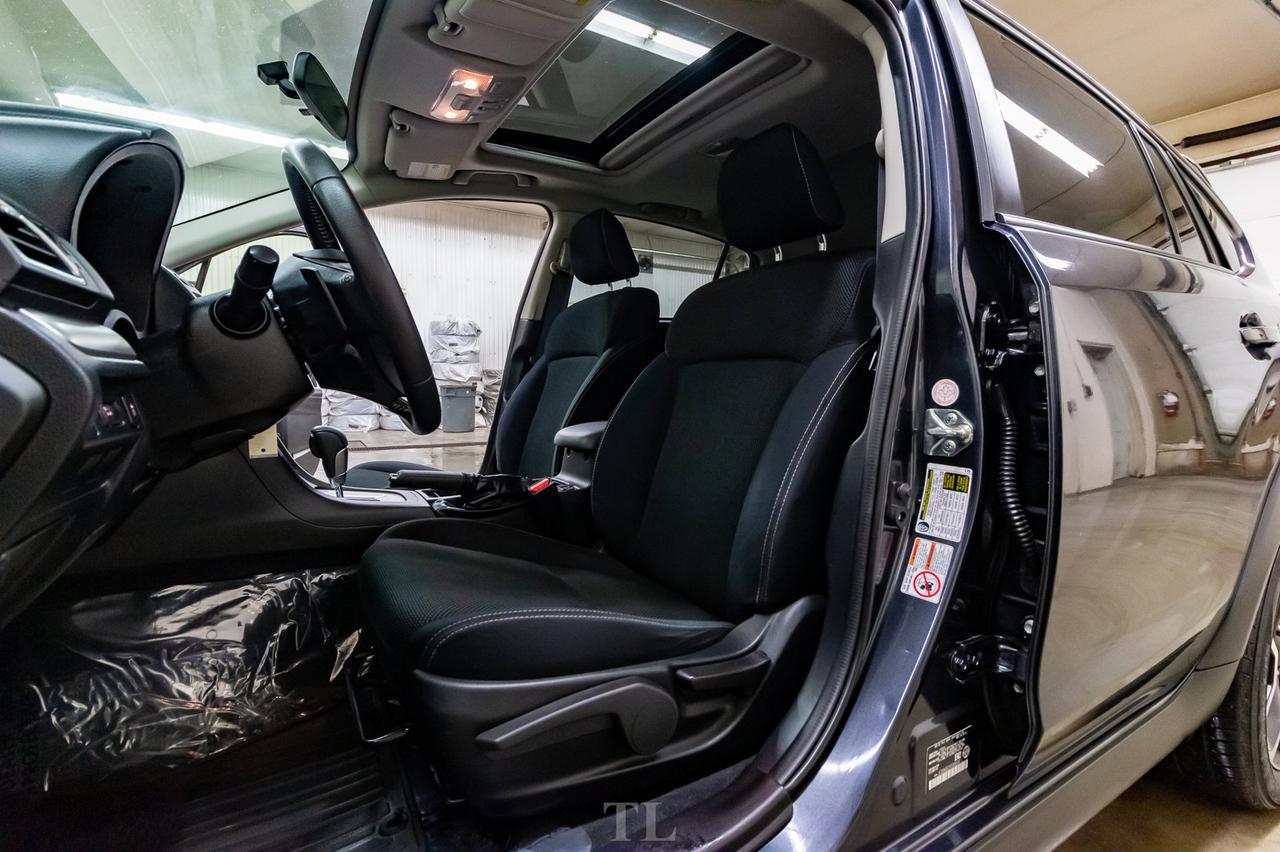 2015 Subaru Crosstrek AWD VX Premium Roof BCam Red Deer AB