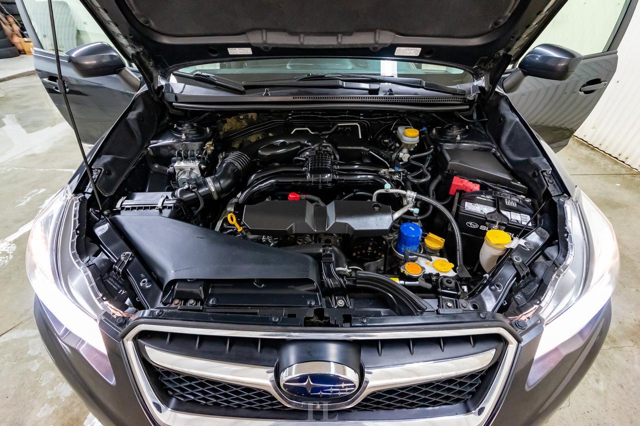 2015 Subaru Crosstrek AWD VX Premium Roof BCam Red Deer AB