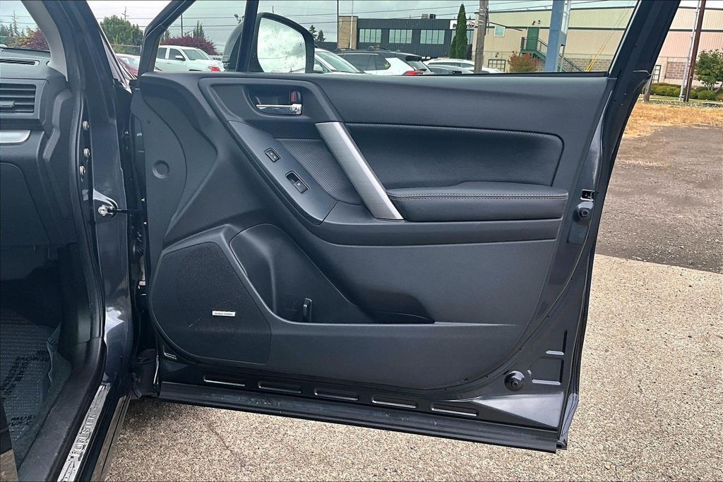 2015 Subaru Forester 2.0XT Touring OR