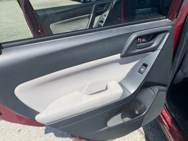 2015 Subaru Forester 2.5i Premium Cleveland OH