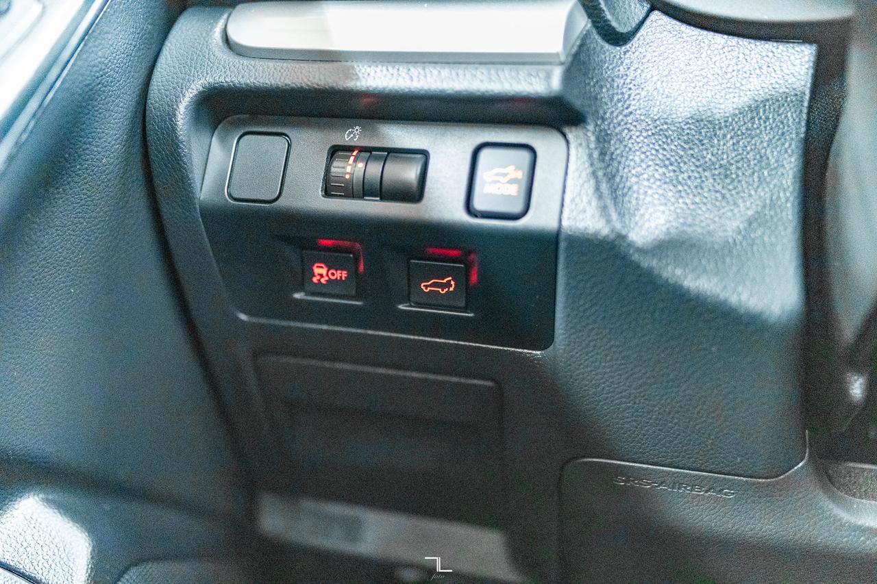 2015 Subaru Forester AWD Limited Leather Roof Nav BCam Red Deer AB