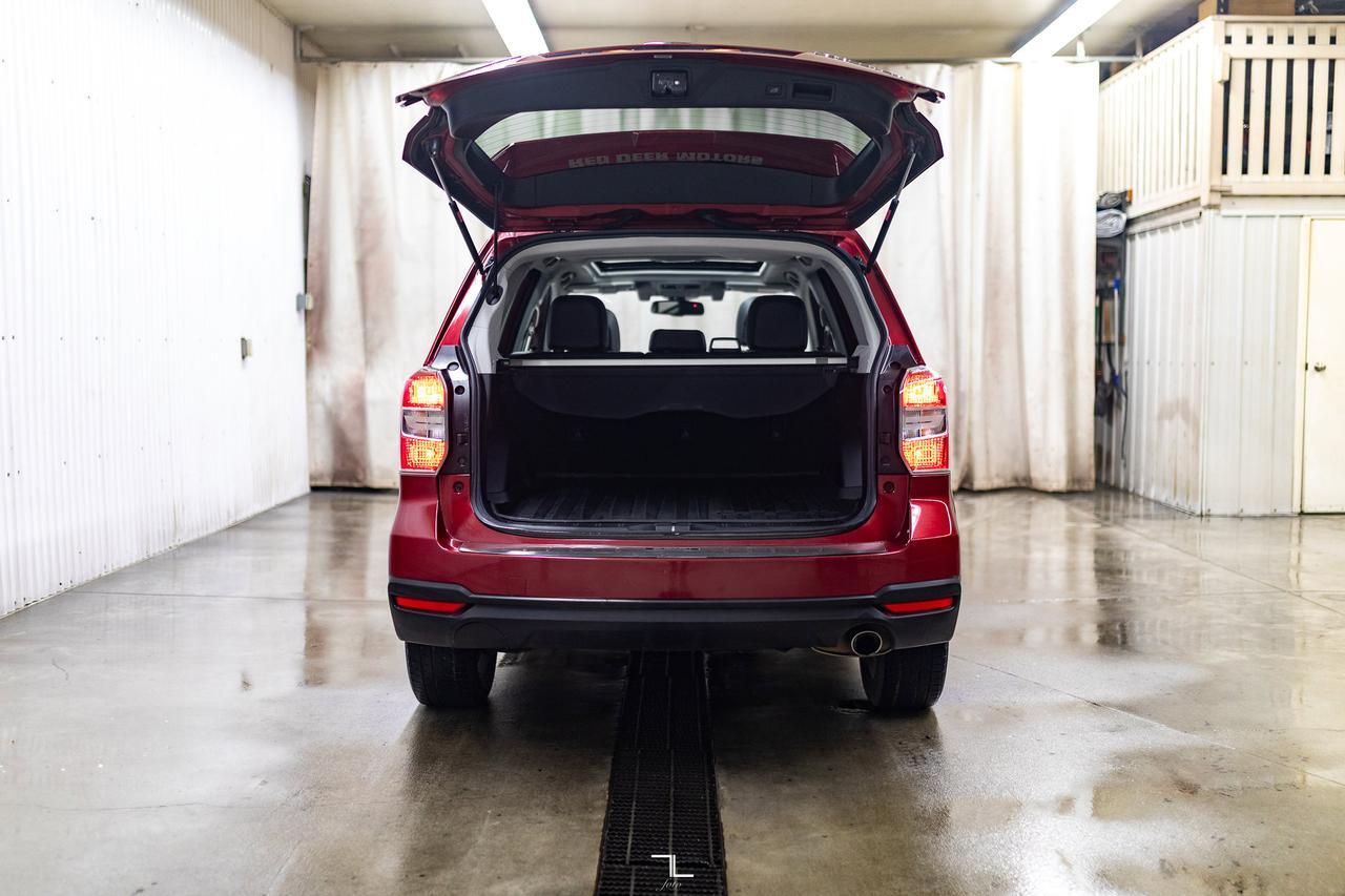 2015 Subaru Forester AWD Limited Leather Roof Nav BCam Red Deer AB