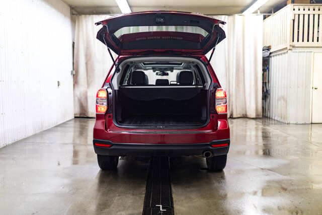 2015 Subaru Forester AWD Limited Leather Roof Nav BCam Red Deer AB