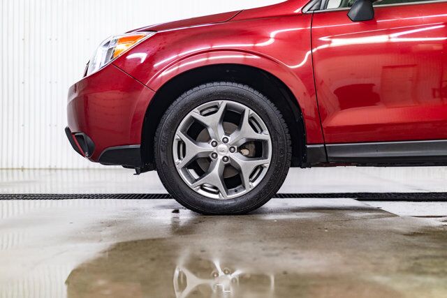 2015 Subaru Forester AWD Limited Leather Roof Nav BCam Red Deer AB