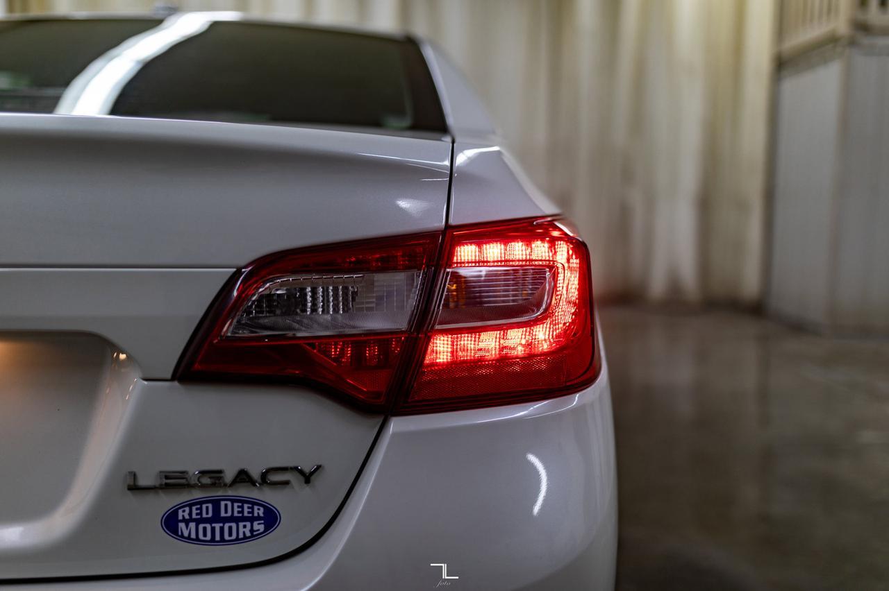 2015 Subaru Legacy AWD Premium Roof BCam Red Deer AB