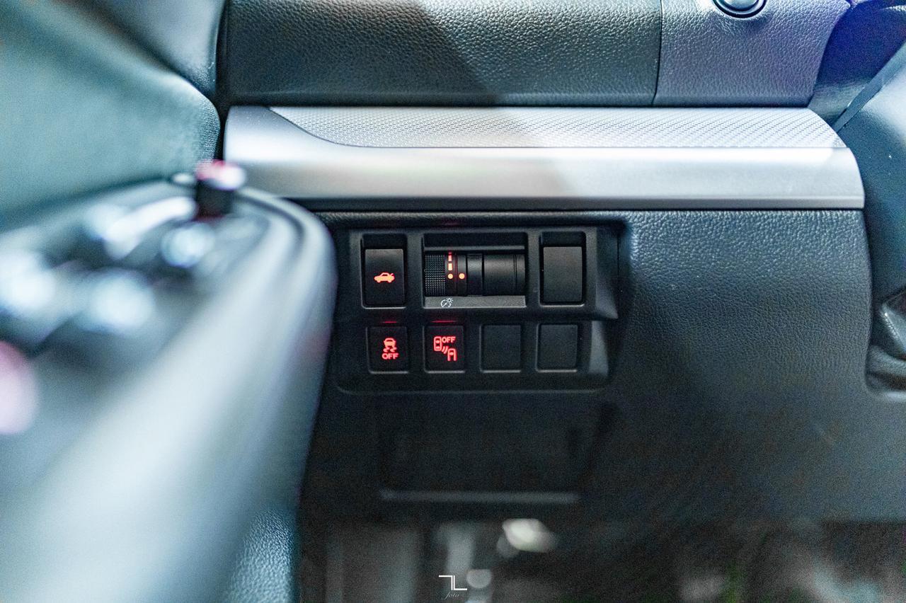 2015 Subaru Legacy AWD Premium Roof BCam Red Deer AB