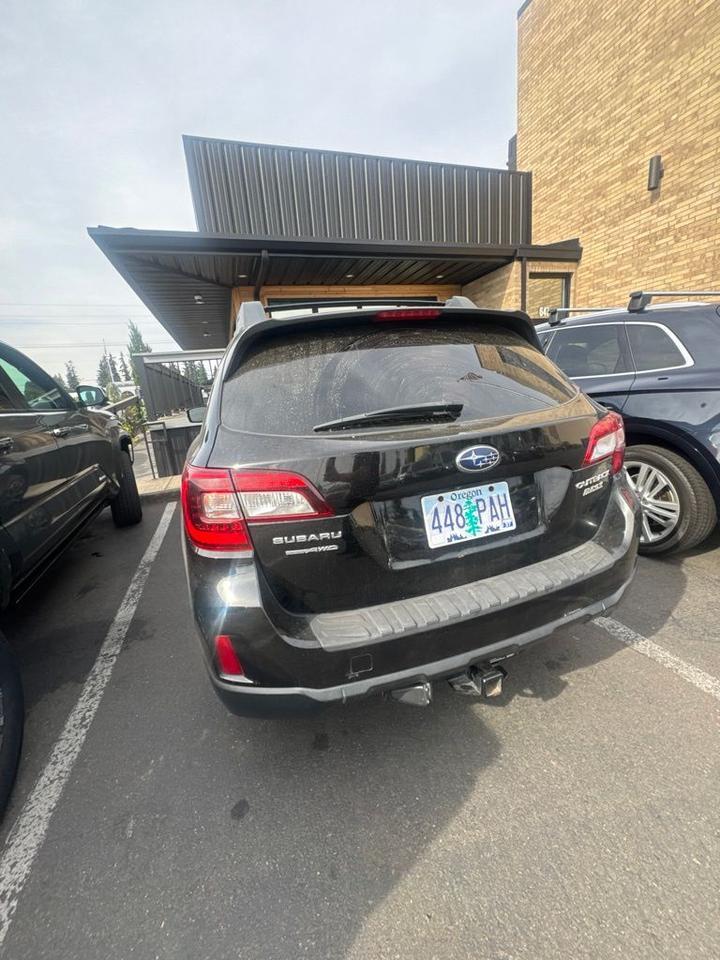 2015 Subaru Outback 2.5i OR